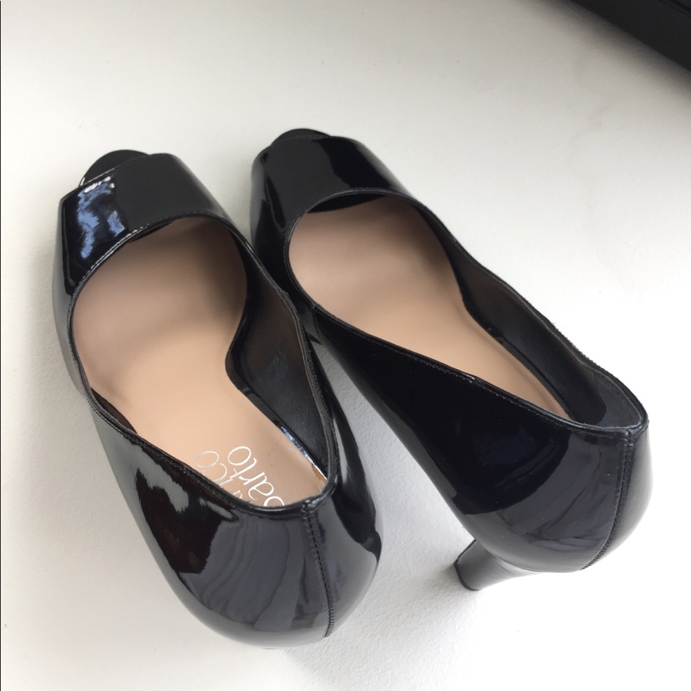 Franco Sarto patent leather black pumps